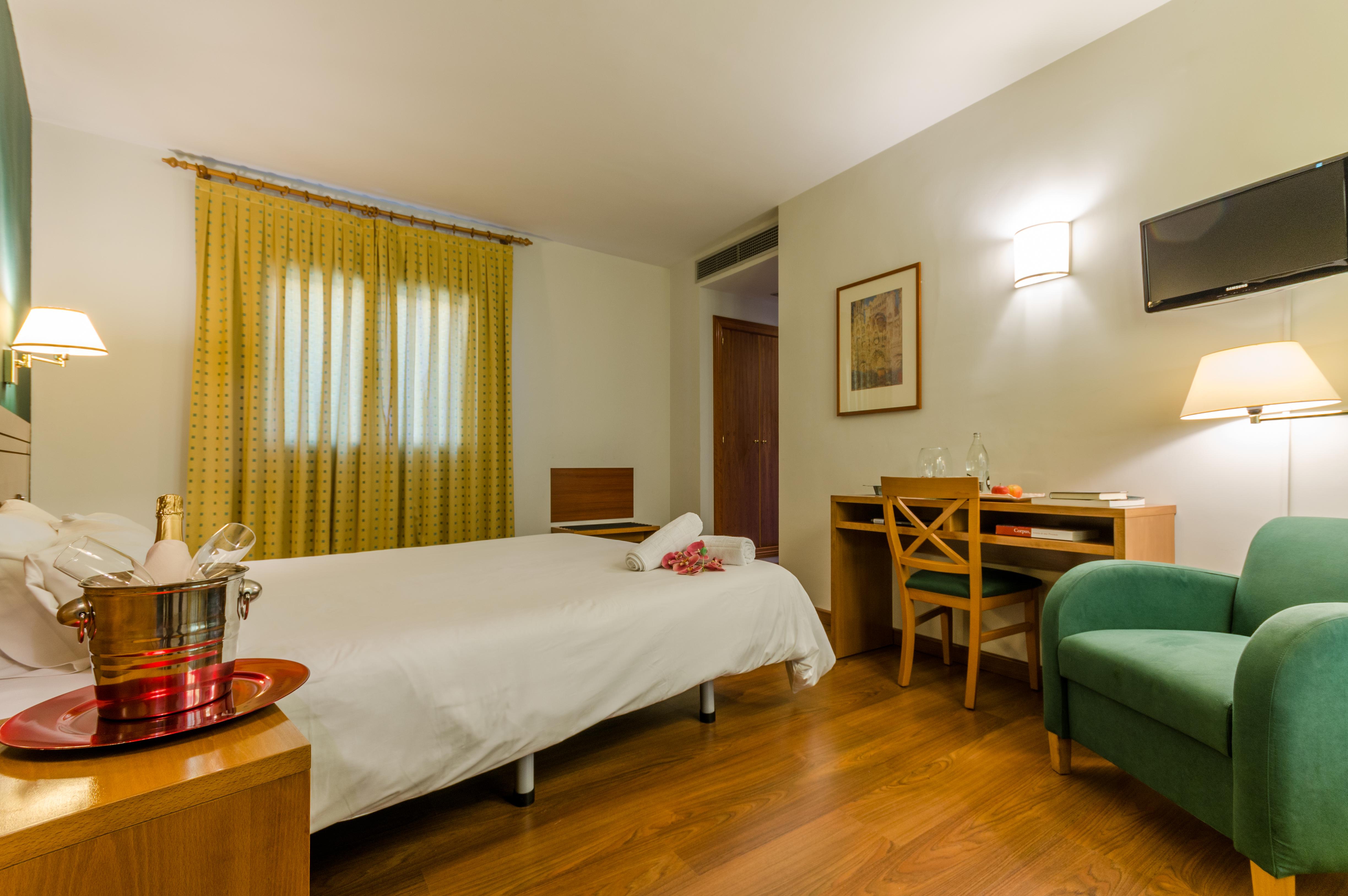 Hotel Yit Conquista De Tolède Chambre photo