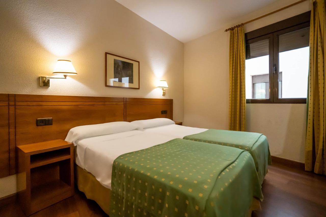 Hotel Yit Conquista De Tolède Extérieur photo