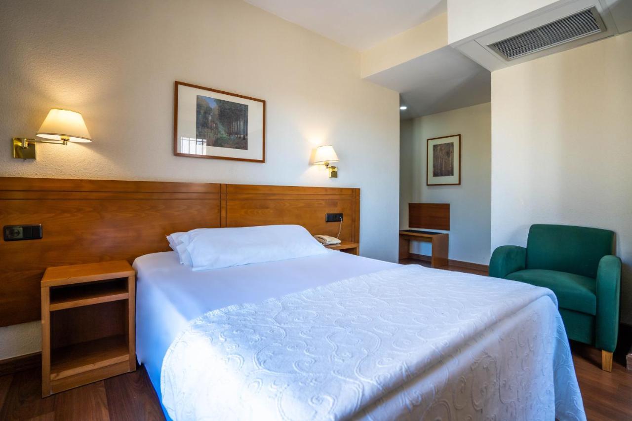 Hotel Yit Conquista De Tolède Extérieur photo