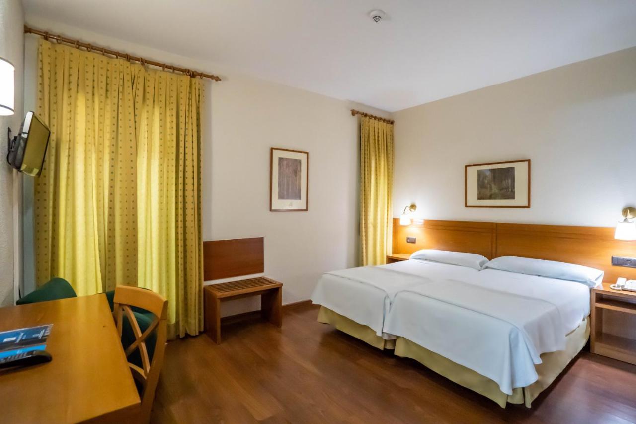 Hotel Yit Conquista De Tolède Extérieur photo