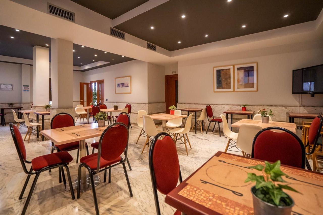 Hotel Yit Conquista De Tolède Extérieur photo