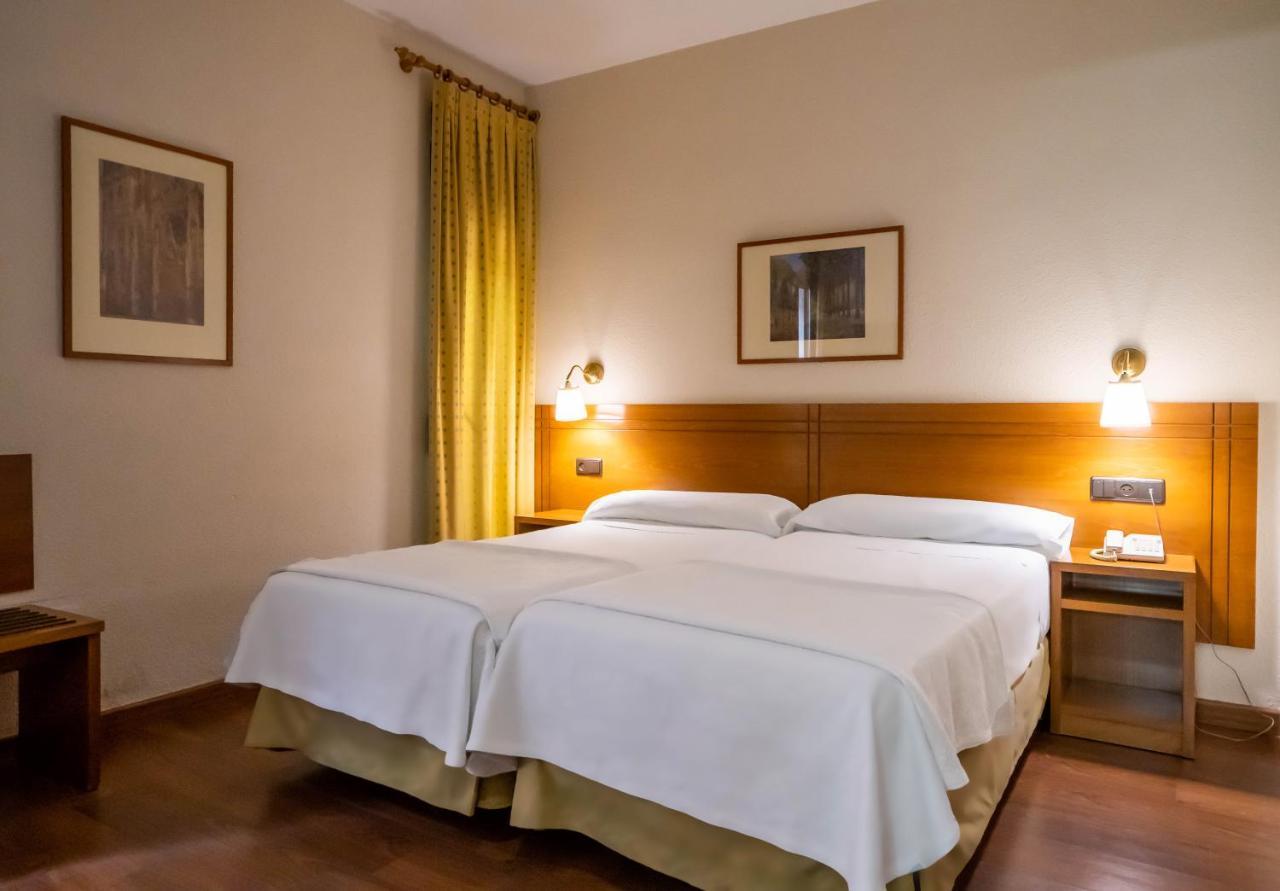 Hotel Yit Conquista De Tolède Extérieur photo