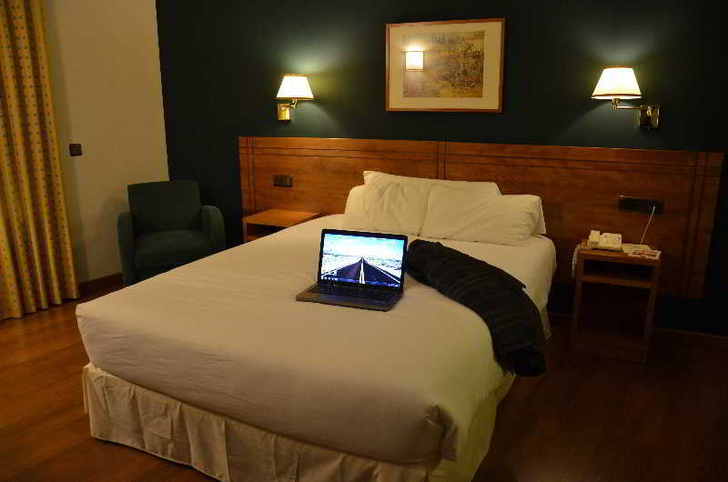 Hotel Yit Conquista De Tolède Extérieur photo